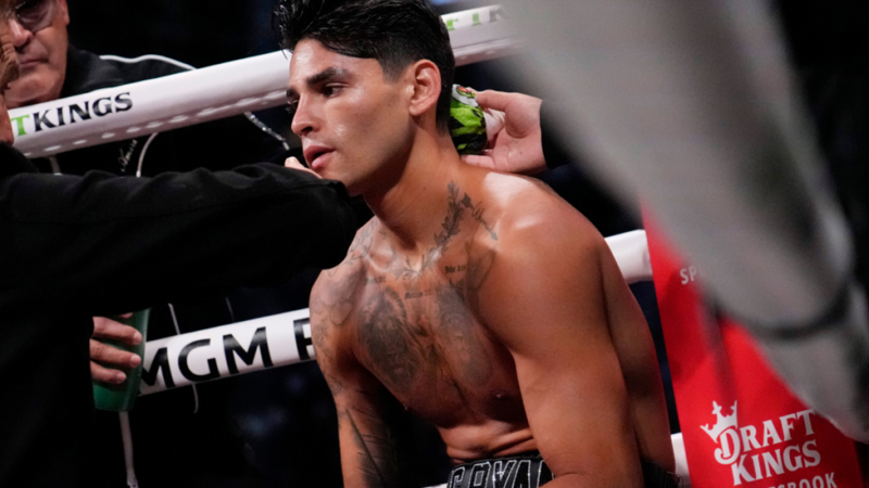 The fortune Ryan Garcia lost betting on the Mexico vs. England World Cup match
