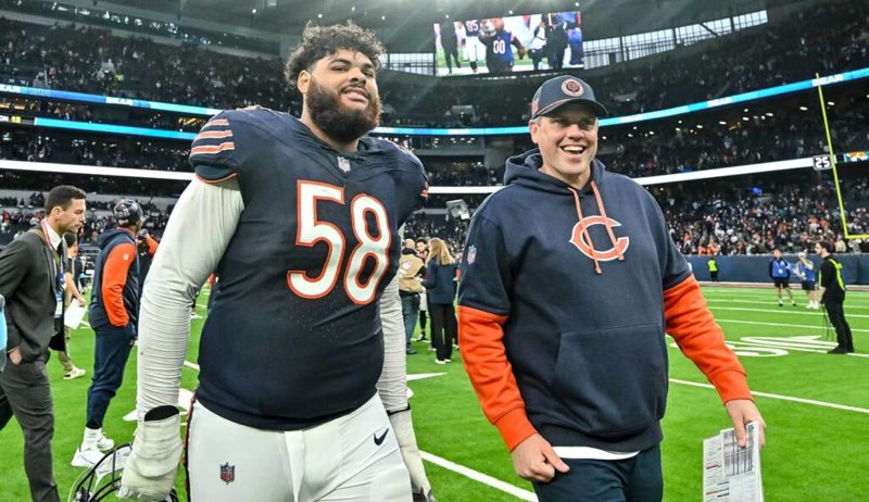 Bears Extend All-Pro OT Darnell Wright, Reportedly Giving Him Record Contract For OL