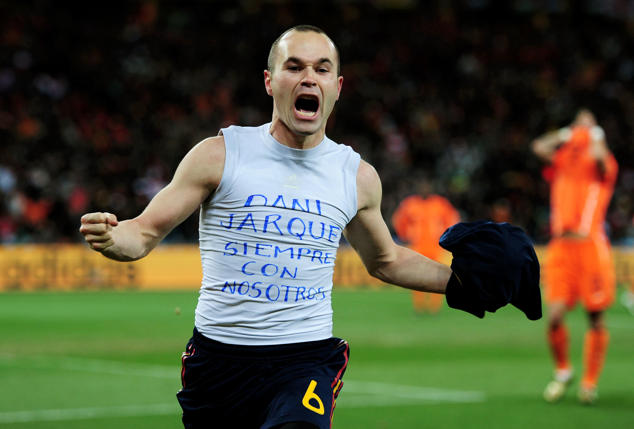 Andrés Iniesta celebra su gol en el Mundial.