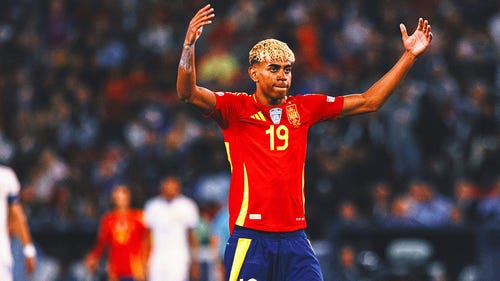 NATIONS LEAGUE Trending Image: Lamine Yamal outshines fellow Ballon d'Or contenders: 'The best is to talk on the pitch'