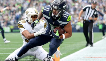 FanDuel TNF Bonus: Bet $5, Get $300 If Your Seahawks vs Cardinals Bet Wins