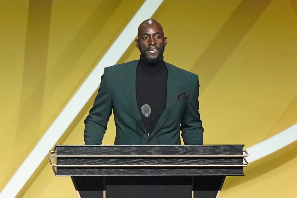 Kevin Garnett linked to poker scandal rocking the NBA