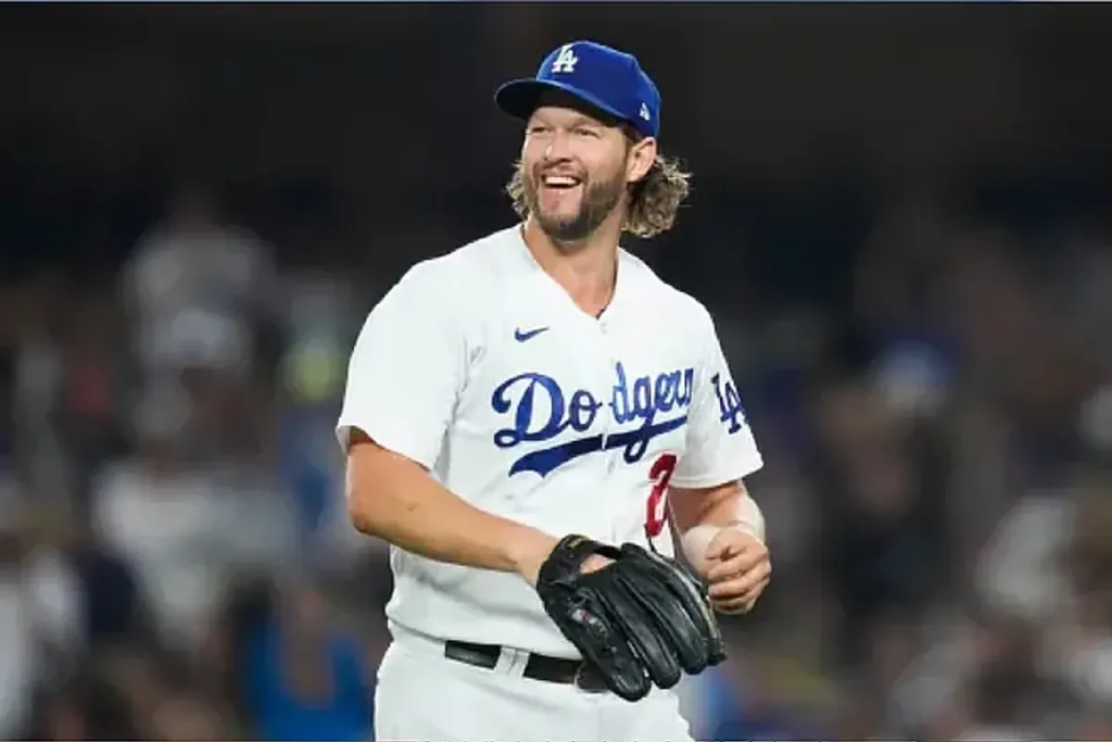 Dodgers legend Clayton Kershaw tears up over kids’ letter ahead of Toronto send-off