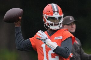 Shedeur Sanders’ future complicated as NFL scouts eye LSU vs Texas A&M showdown