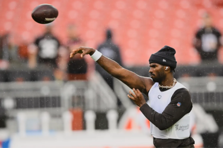 Will Shedeur Sanders be able to play against the Patriots? The QB gets the worst news after making a great effort