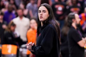 WNBA fans slam LeBron James’ coach for rejecting Caitlin Clark’s Indiana training invitation