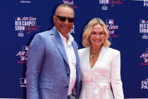 Who is Dave Roberts’ wife? She is Tricia Roberts, the Dodgers manager’s high school sweetheart