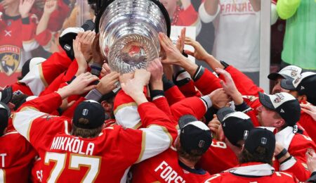NHL FanDuel Promo Code: Bet $5, Get $300 on Any NHL Opening Night Matchup