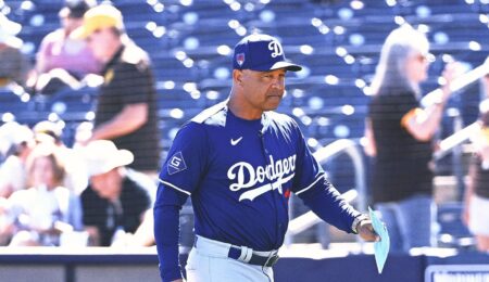 Dodgers Manager Dave Roberts Never Sprinting Again After World Series Face-Plant