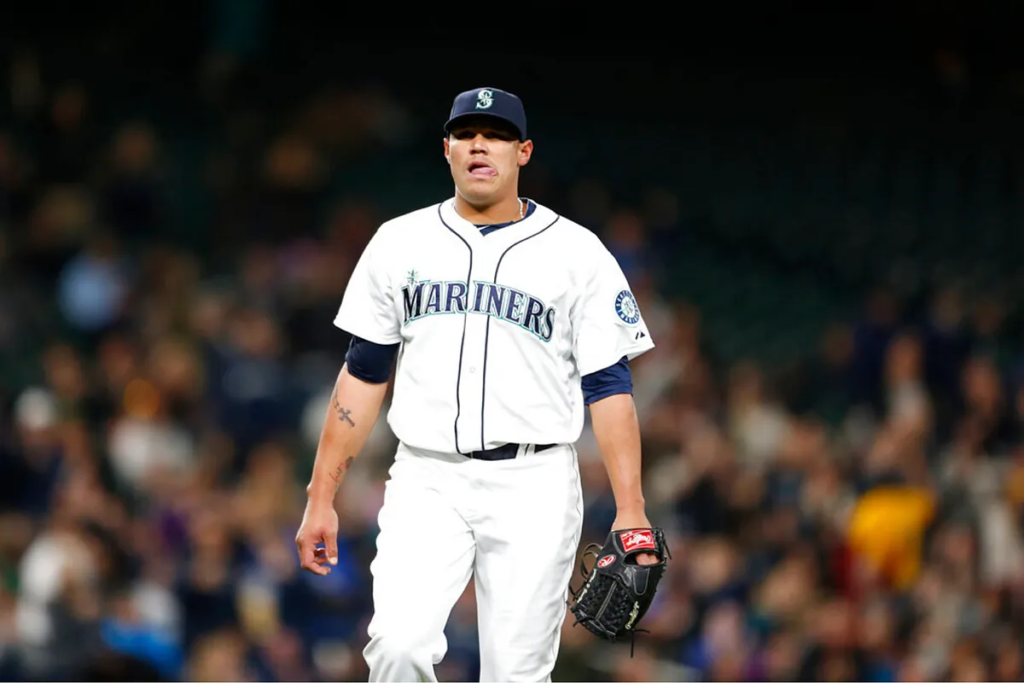 Yoervis Medina cause of death: Mariners and Cubs former pitcher dies at 37