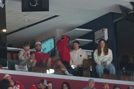 Taylor Swift compares Andy Reid to her mother, Andrea, as Travis Kelce quickly wins over her entire family