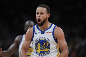 Kerr’s changes suit the Warriors well, but Stephen Curry remains the same: 46 points to ruin Wembanyama