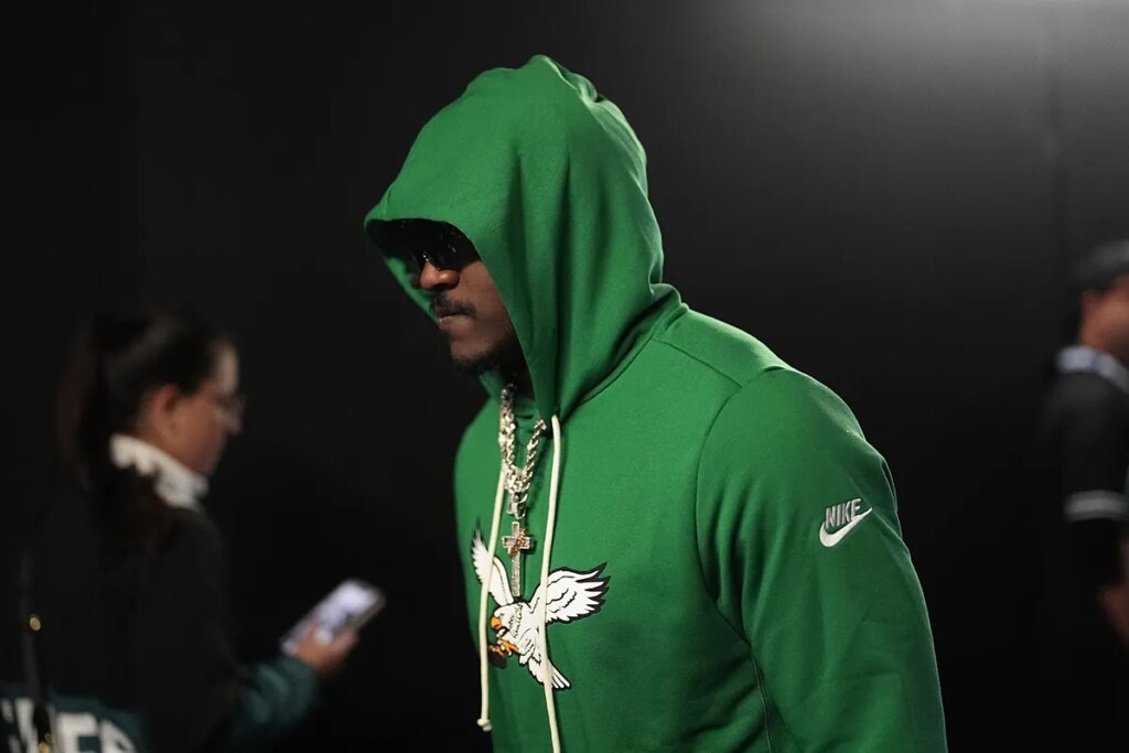 AJ Brown is ‘invited’ to play in Cleveland with the Browns amid his issues with the Eagles