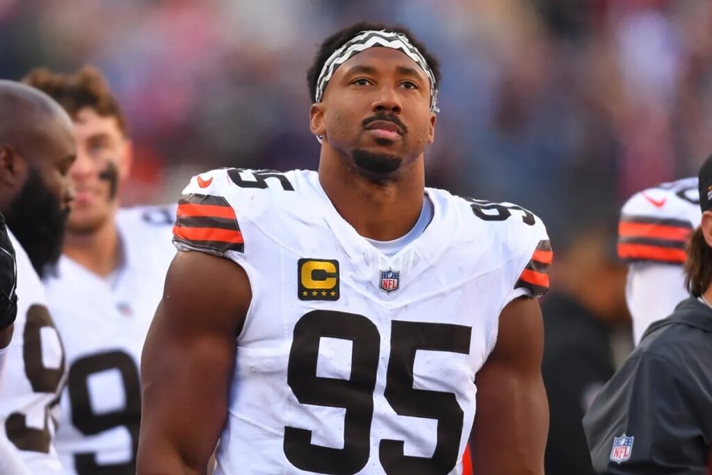 Myles Garrett hasn’t ruled out the playoffs despite the Browns’ plan with Dillon Gabriel not working