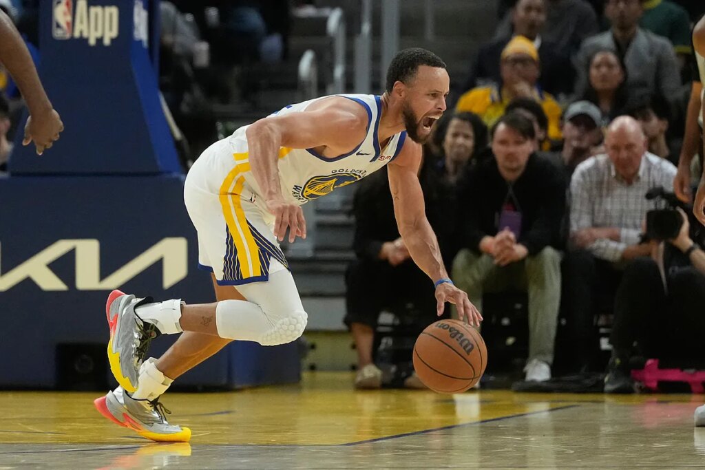 Could Stephen Curry and Michael Jordan collaborate on the next iconic sneaker?