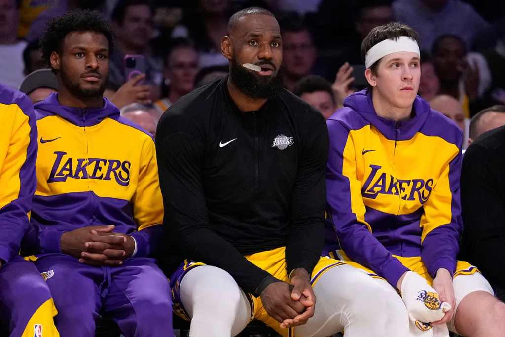 Austin Reaves cracks joke at LeBron James’ expense on Bronny James’ big night