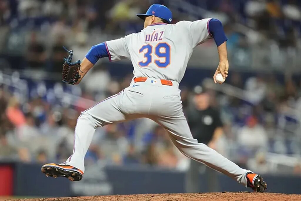 The war for Edwin Diaz: Yankees complicate Toronto’s $102M plan