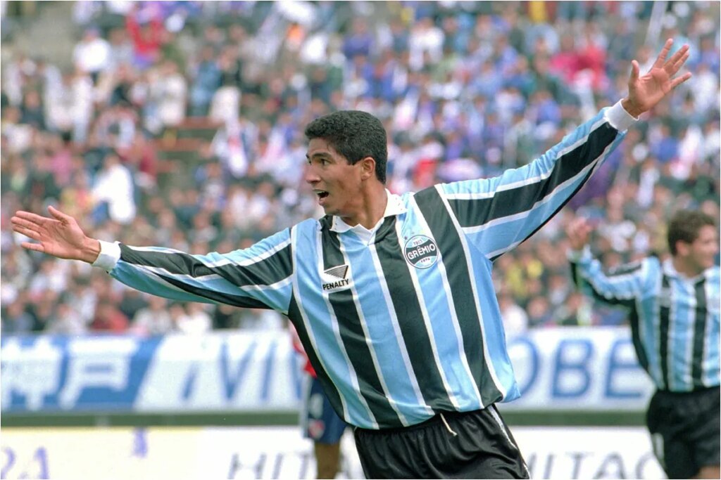 The double Golden Boot winner who was lost to cocaine: “A taxi arrived and he disappeared…”