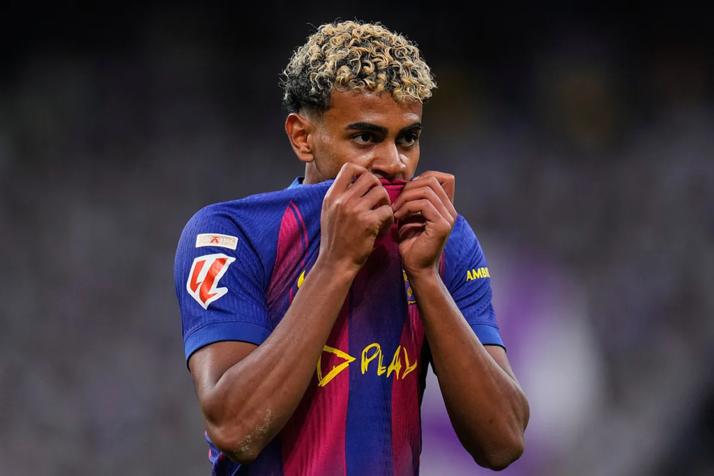 Lamine Yamal seen for the first time since Spain snub and gets ready for his big return to Camp Nou