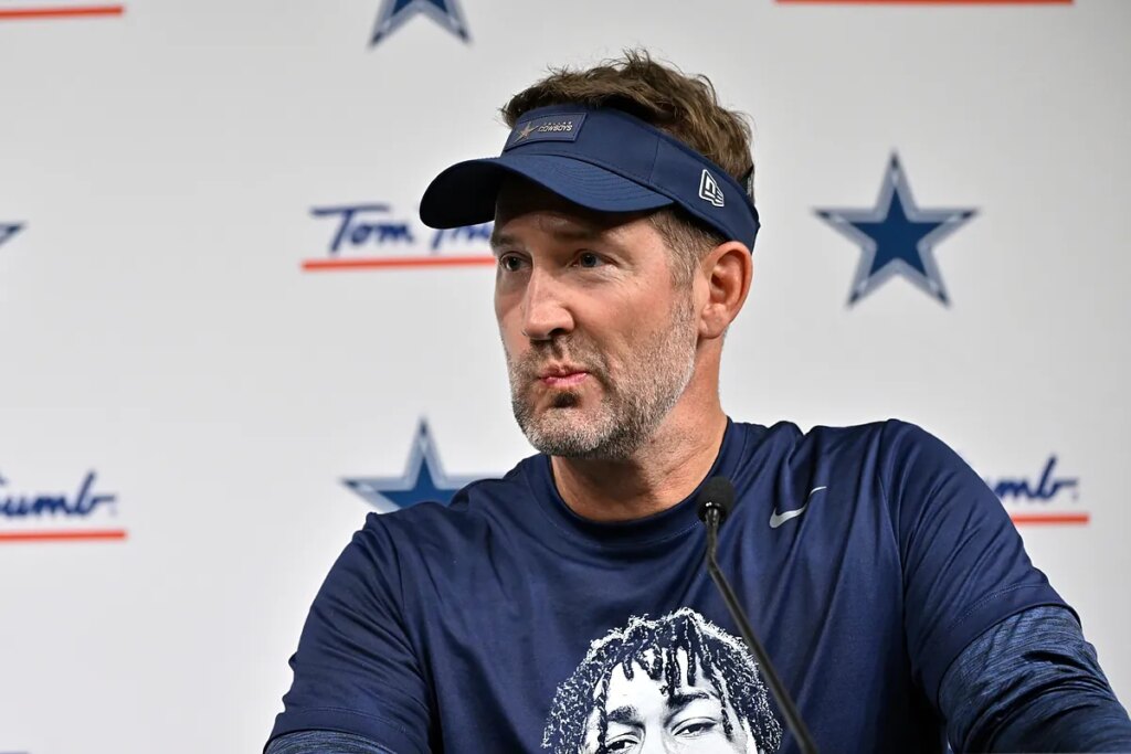 Brian Schottenheimer takes advantage of the Cowboys’ victory to ask Jerry Jones to make an effort to secure one of his rising stars