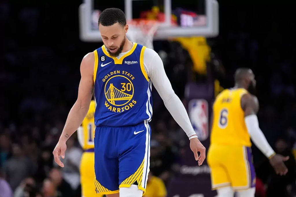 Warriors brace for short Stephen Curry absence as quad injury disrupts team flow