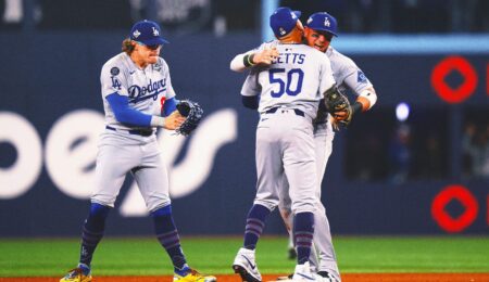 Kiké Hernández Explains Wild Double Play to End World Series Game 6