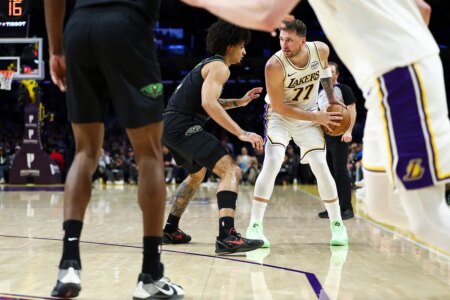 Doncic explodes and equals LeBron, Kobe, Shaq, West and Baylor