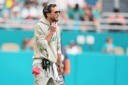The leadership meeting that changed the Dolphins’ season and saved Mike McDaniel from being fired
