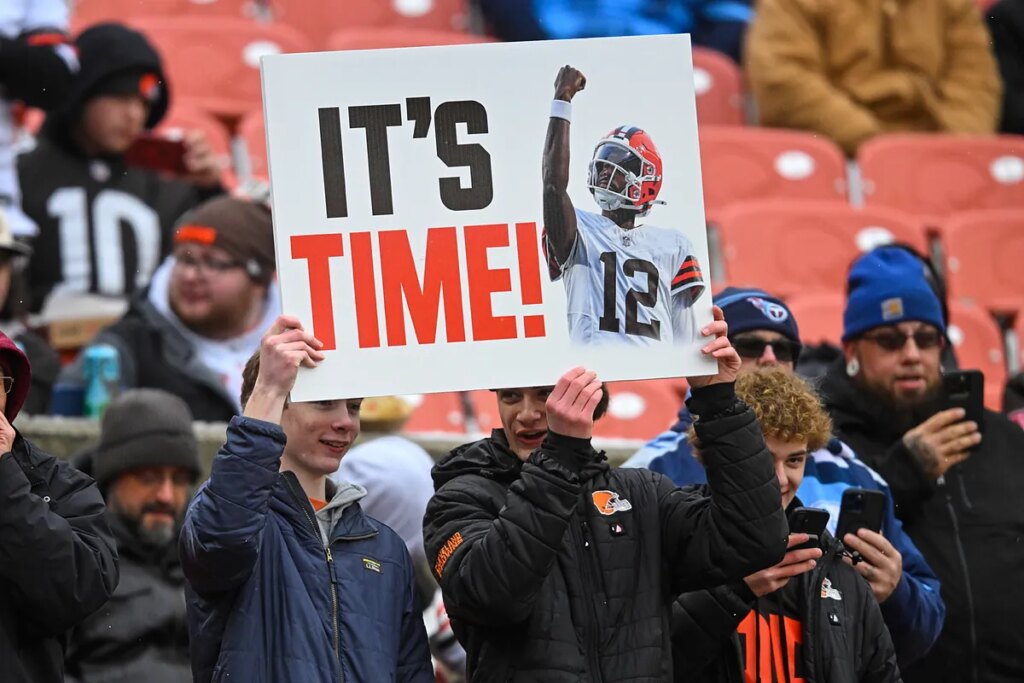 Deion Sanders Jr. admits concern over Shedeur Sanders’ upcoming Snow Game in Chicago