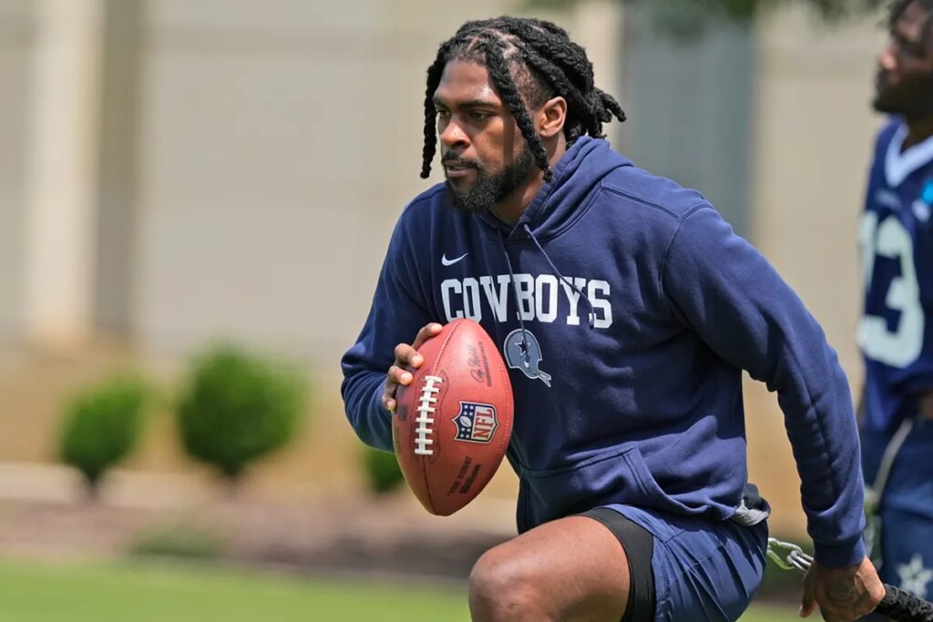 Cowboys hold back Trevon Diggs even though he’s healthy and practiced this week