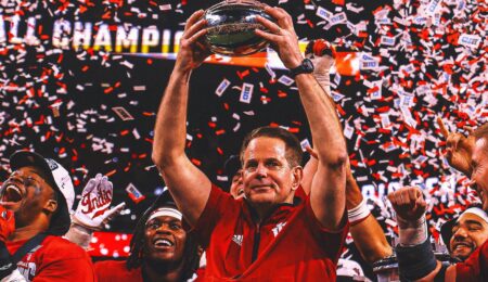 Indiana’s Curt Cignetti Wins Coach of the Year Award for 2nd Straight Season