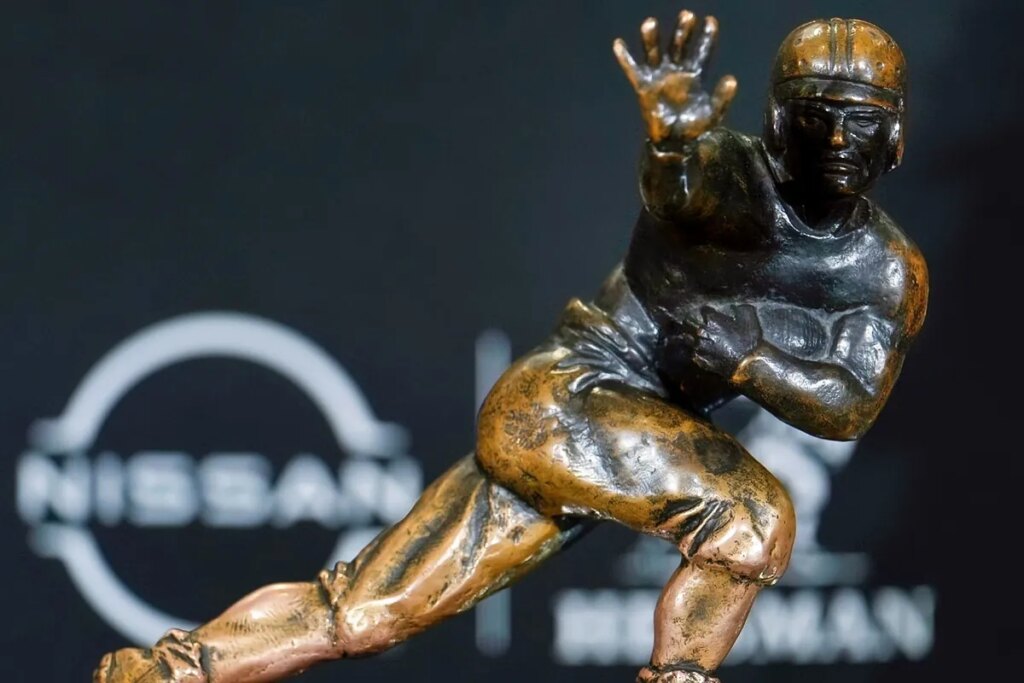 Which Heisman Trophy Winners won a Super Bowl?