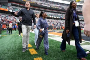 Simone Biles turns Bears games into a runway show: Her latest look goes viral