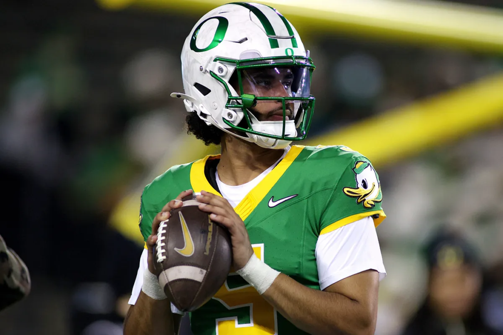 The Cleveland Browns and the Las Vegas Raiders have received major news ahead of the Draft, and the news comes from the Oregon Ducks