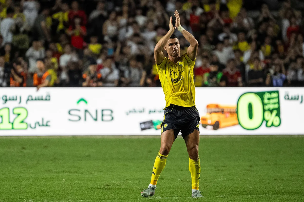 Cristiano Ronaldo’s teammate at Al Nassr reveals what it’s like to play with him: “I won’t lie to you, he…”