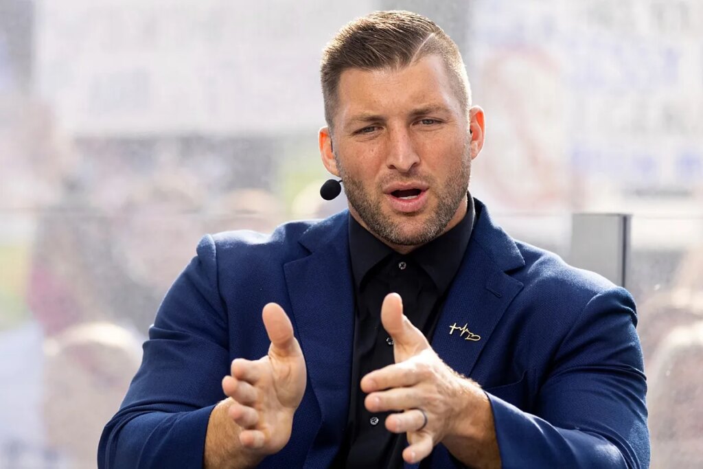 Tim Tebow shifts Super Bowl picks after Mahomes season-ending injury