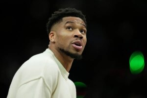 Giannis Antetokounmpo speaks out on trade talk and jokes he’s the “hottest chick”