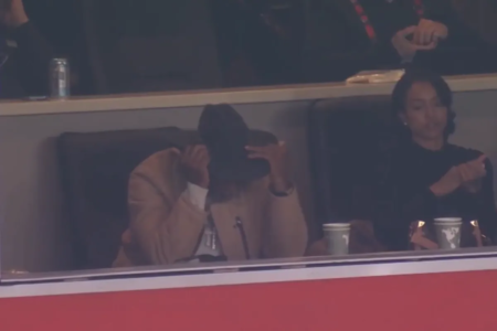 Camera catches Deion Sanders’ frustration following Shedeur Sanders’ ugly interception