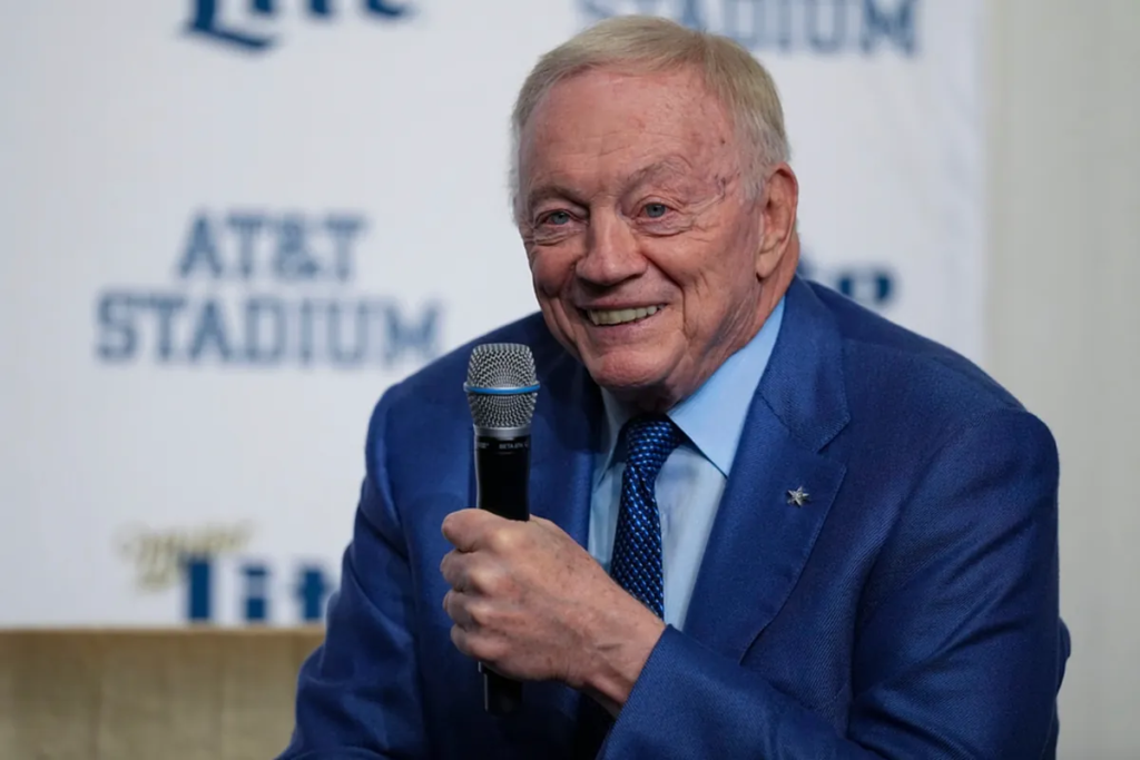 Jerry Jones’ threat after a terrible season for the Cowboys