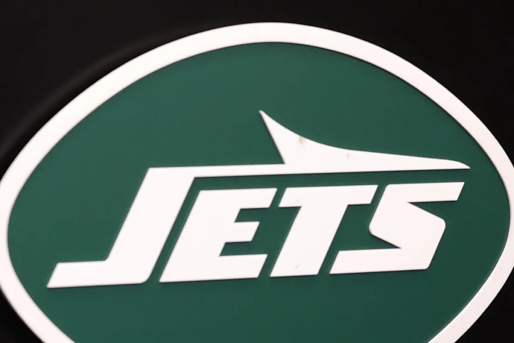 Jets’ draft hopes shaken as Giants reshape the QB board