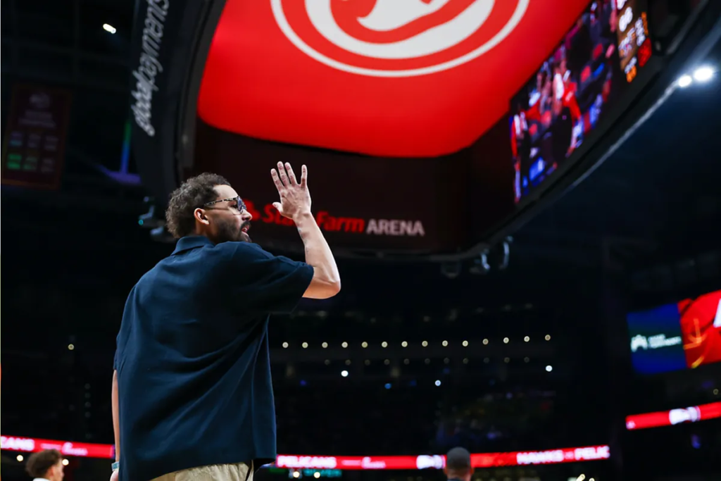 Trae Young traded to Wizards during Hawks game in surreal mid-game exit