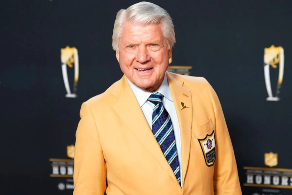 Tom Brady takes the lead in Las Vegas Raiders’ high-stakes coaching search, and Jimmy Johnson weighs in
