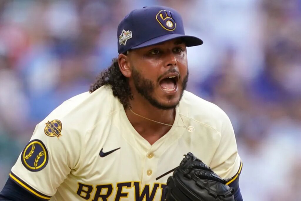 The Yankees see their chance to get a top pitcher slip away