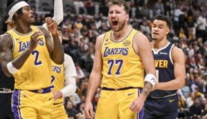 DraftKings Promo Code: Bet $5, Get $300 on LA Lakers vs LA Clippers in the Battle of L.A.