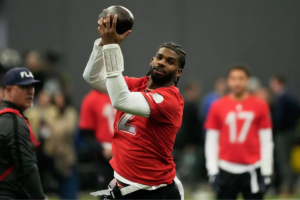 Shedeur Sanders takes the first hit with the Browns after losing an important teammate: “Gonna miss you bro”