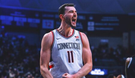 No. 5 UConn Bounces Back From Loss to Beat Villanova