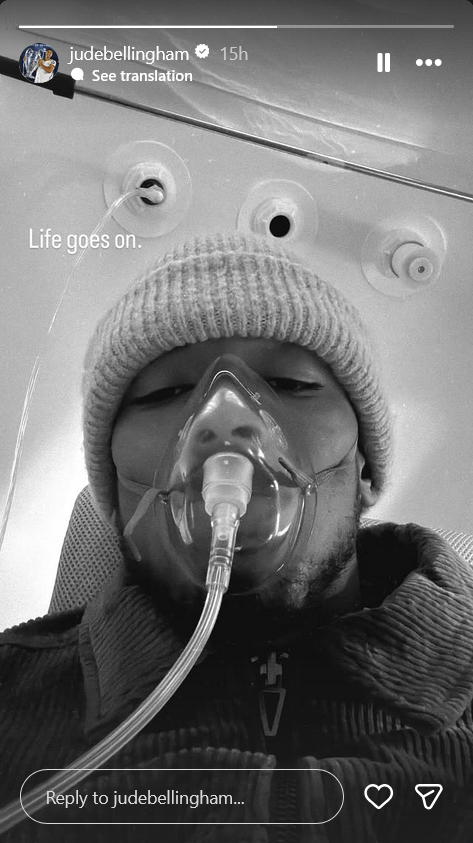 Jude Bellingham worries posing with an oxygen mask after his injury