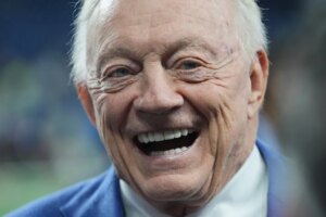 Cowboys’ Jerry Jones finally made smart move early to save team money