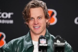 Burrow gets backup: Bengals sign veteran QB, add to depth at the position