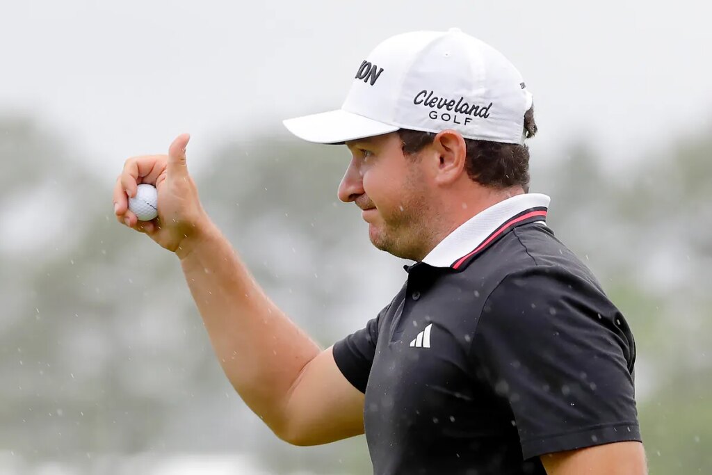 PGA Tour star’s unexpected dating move steals spotlight at Valspar Championship